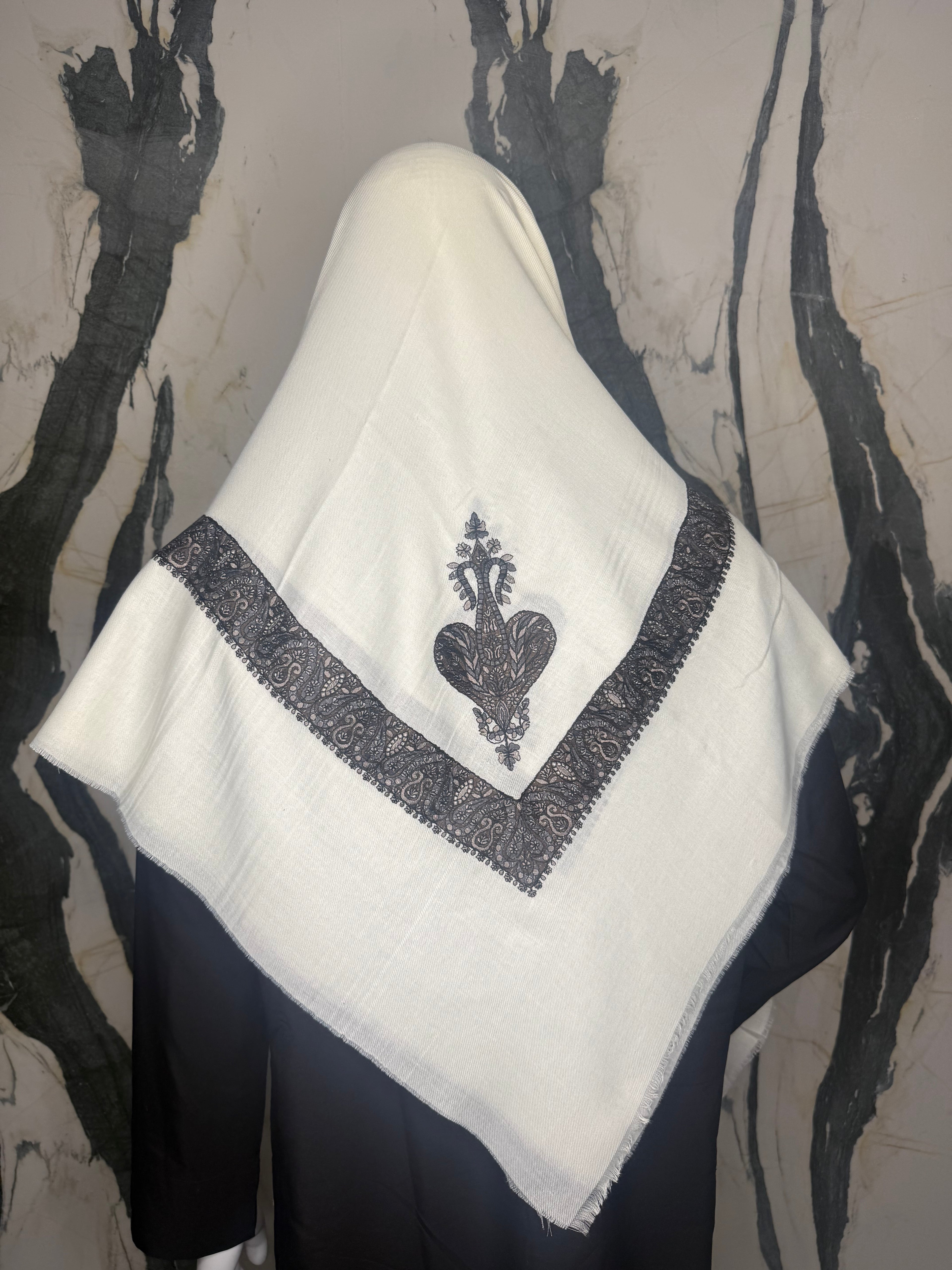 Shemagh Yéménite Blanc-Gris - Brodé